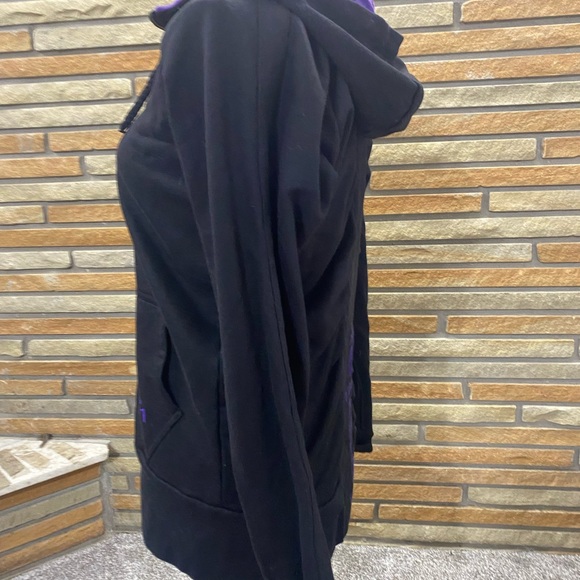 Large zip up hoodie black and purple - Picture 3 of 5